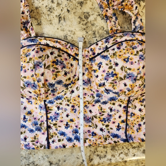 BOG Collecive Floral Corset Top NWT - Picture 12 of 16